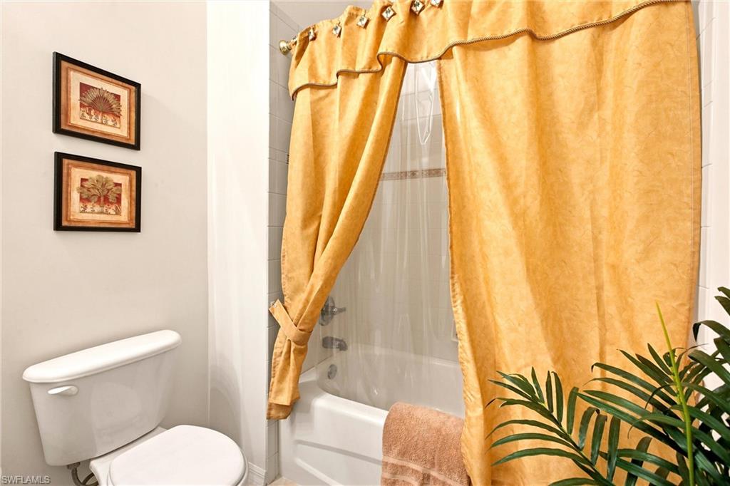4874 Hampshire CT 303 photo 23