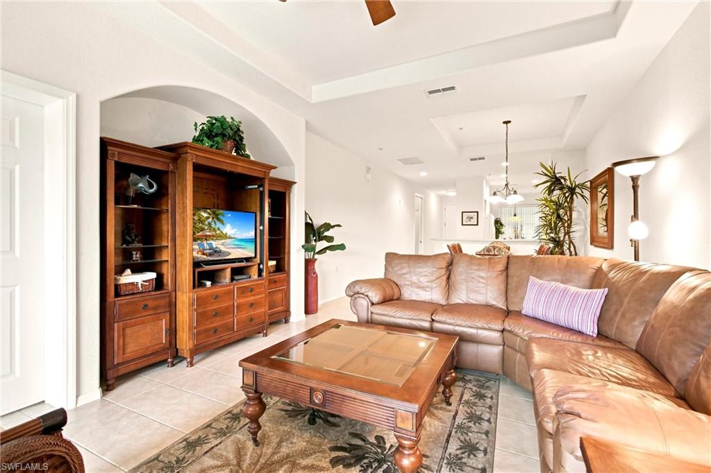 4874 Hampshire CT 303 photo 6