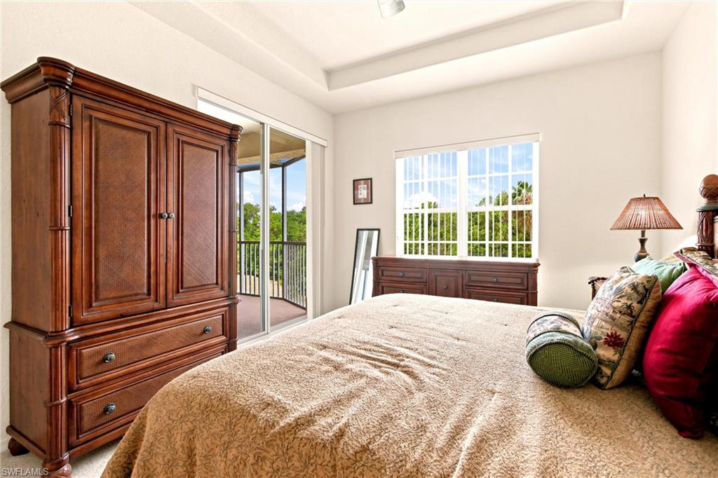 4874 Hampshire CT 303 photo 17