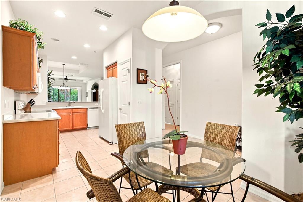 4874 Hampshire CT 303 photo 12