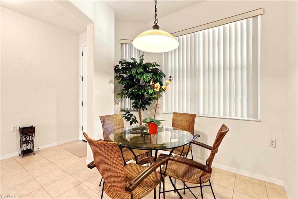 4874 Hampshire CT 303 photo 11