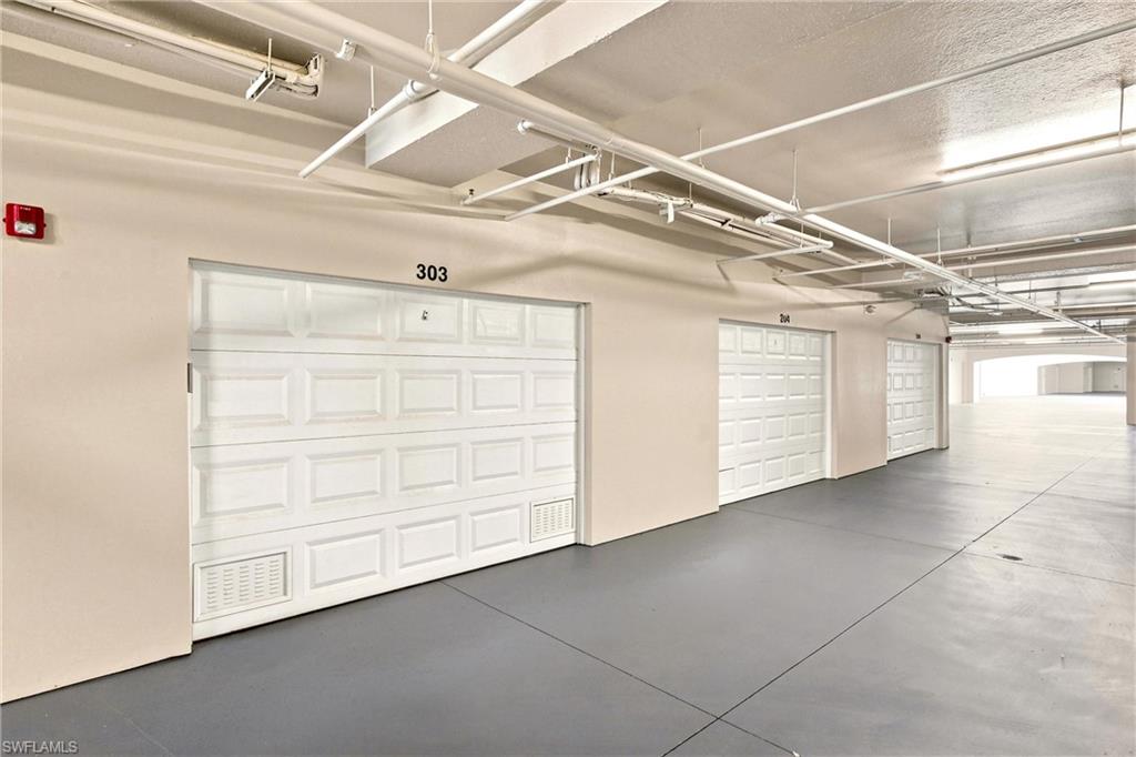 4874 Hampshire CT 303 photo 29