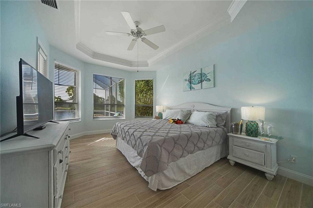 5020 SW 17th AVE photo 12