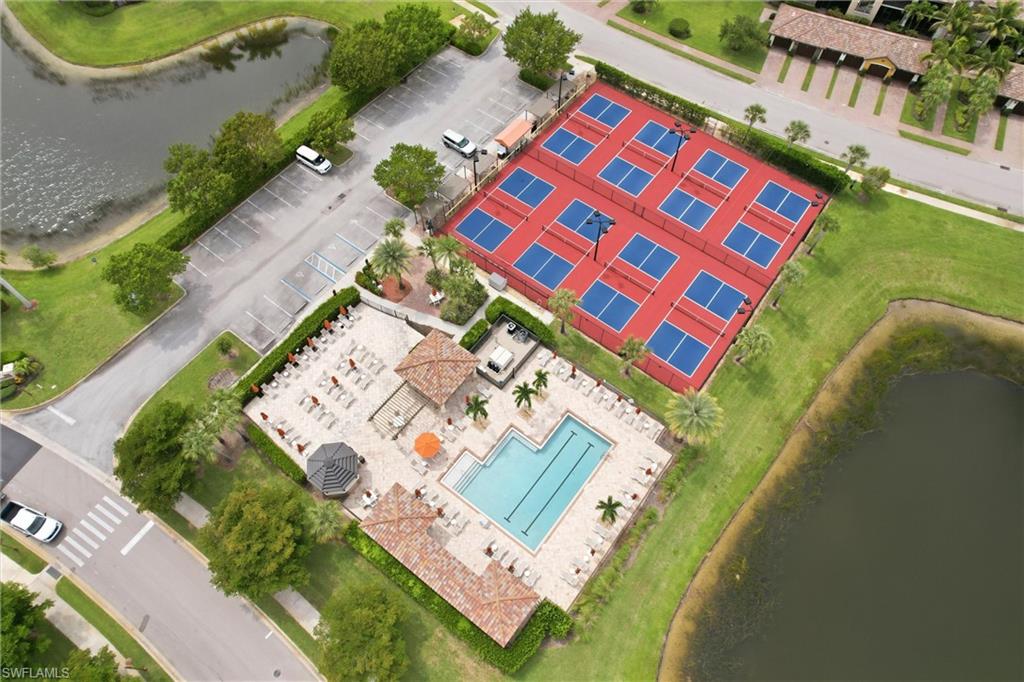 Pickleball Courts / 1 of 5 Satellite Pools