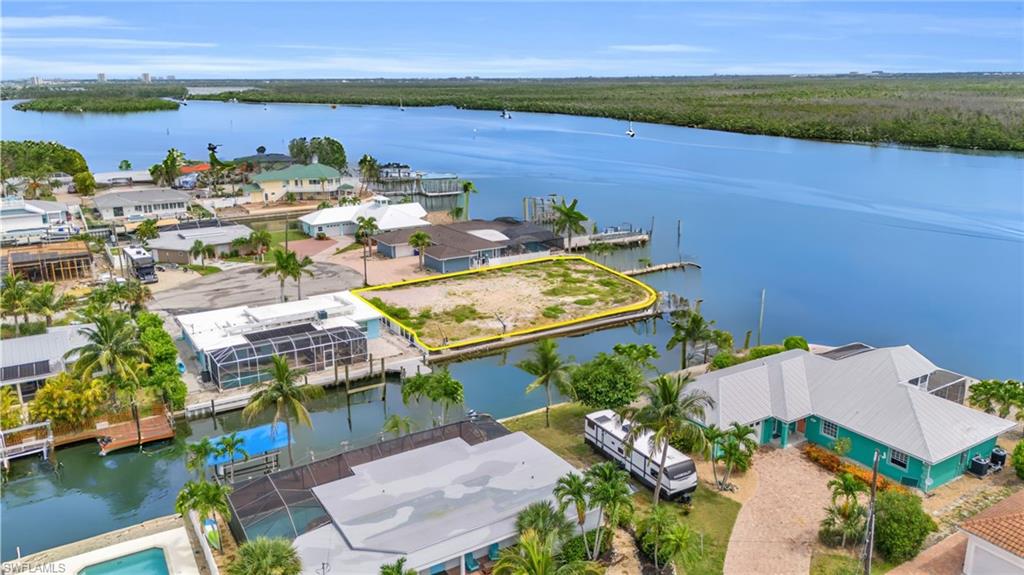 VIRTUALLY ENHANCED - View up the ICW to the Pier, Margaritaville, Doc fords.