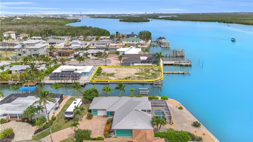 VIRTUALLY ENHANCED - View up the ICW to the Pier, Margaritaville, Doc fords.