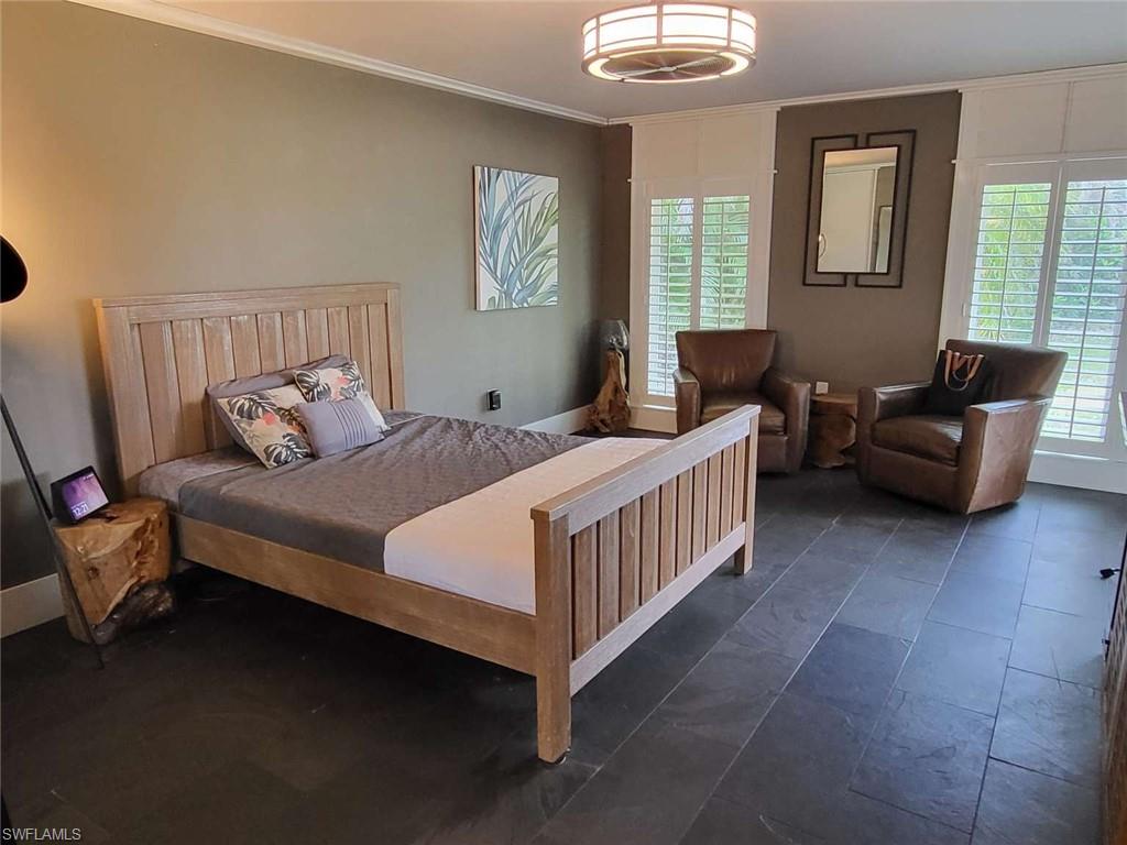 2257 Regal WAY photo 6
