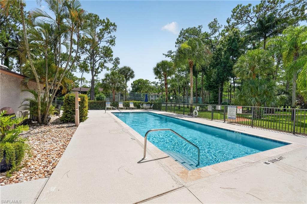 1915 Courtyard WAY 202 photo 43