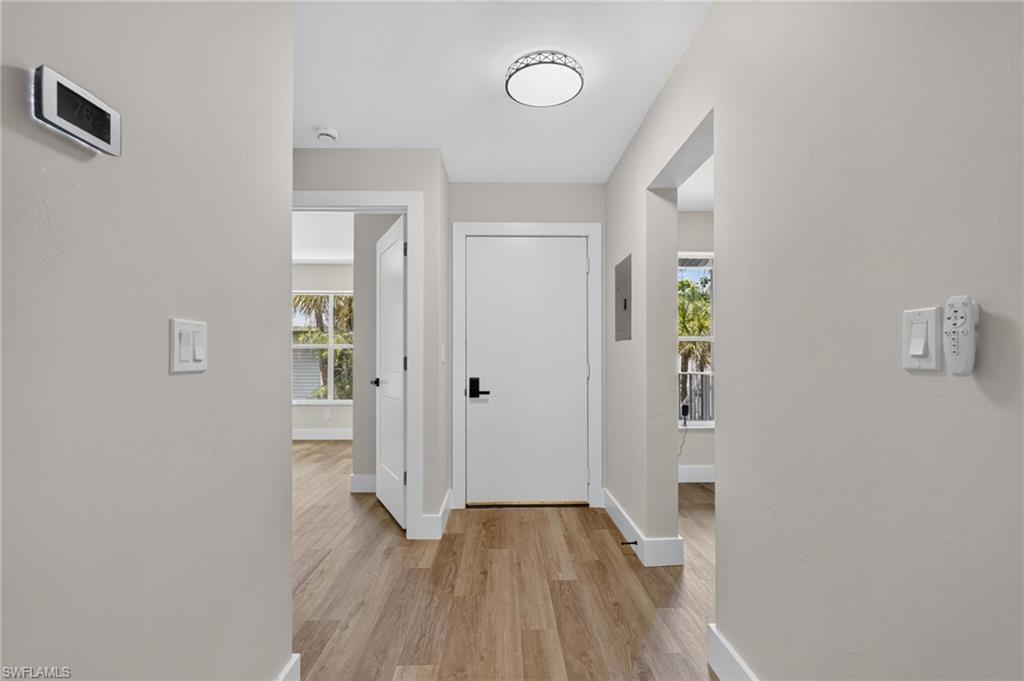 1915 Courtyard WAY 202