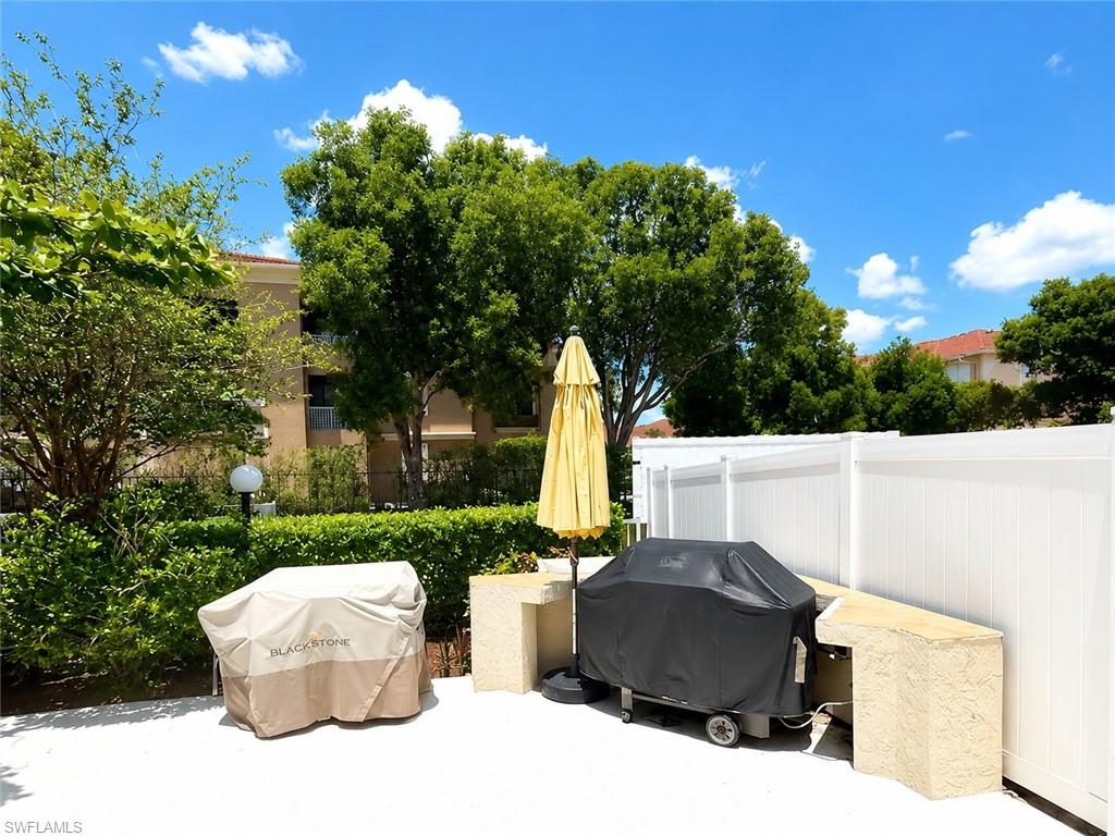 1517 51st LN 201 photo 22