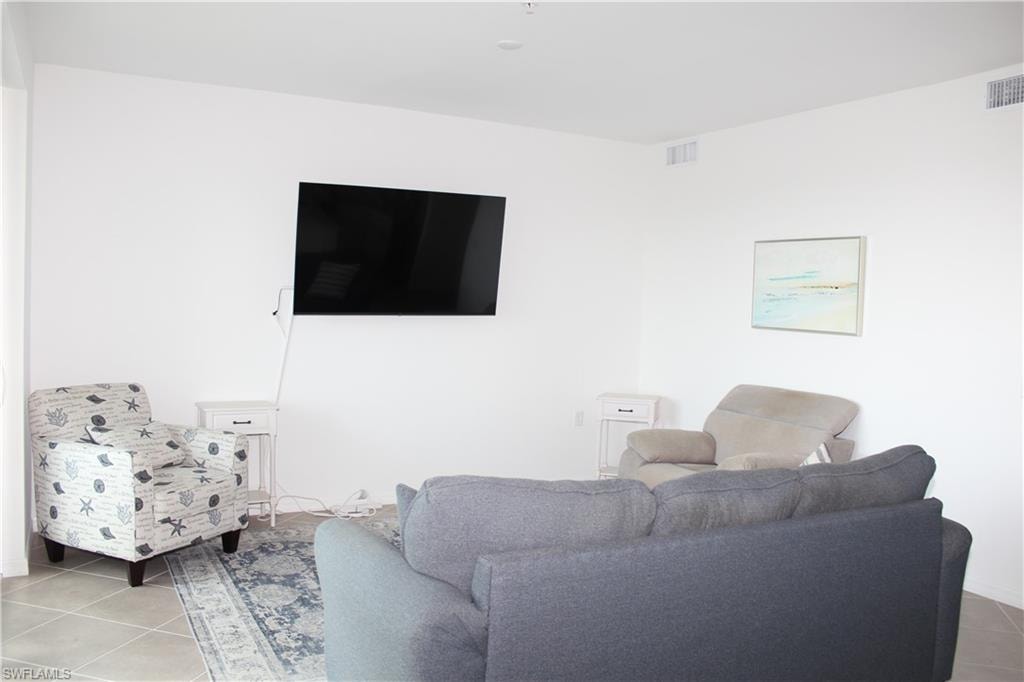 14121 Heritage Landing BLVD 737 photo 8