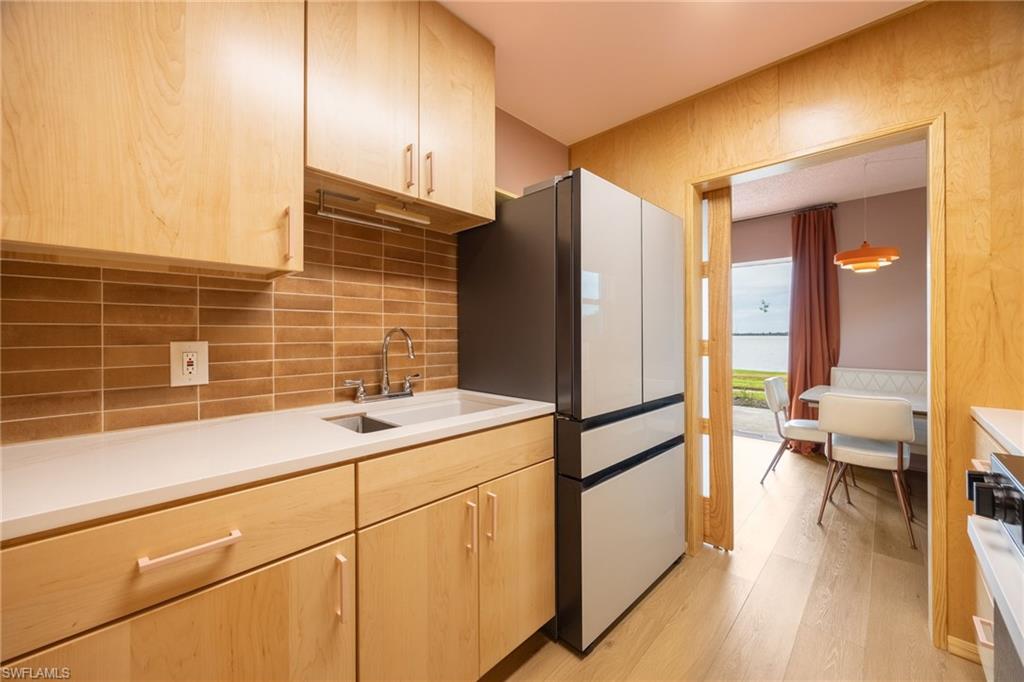 3225 E Riverside DR 31C