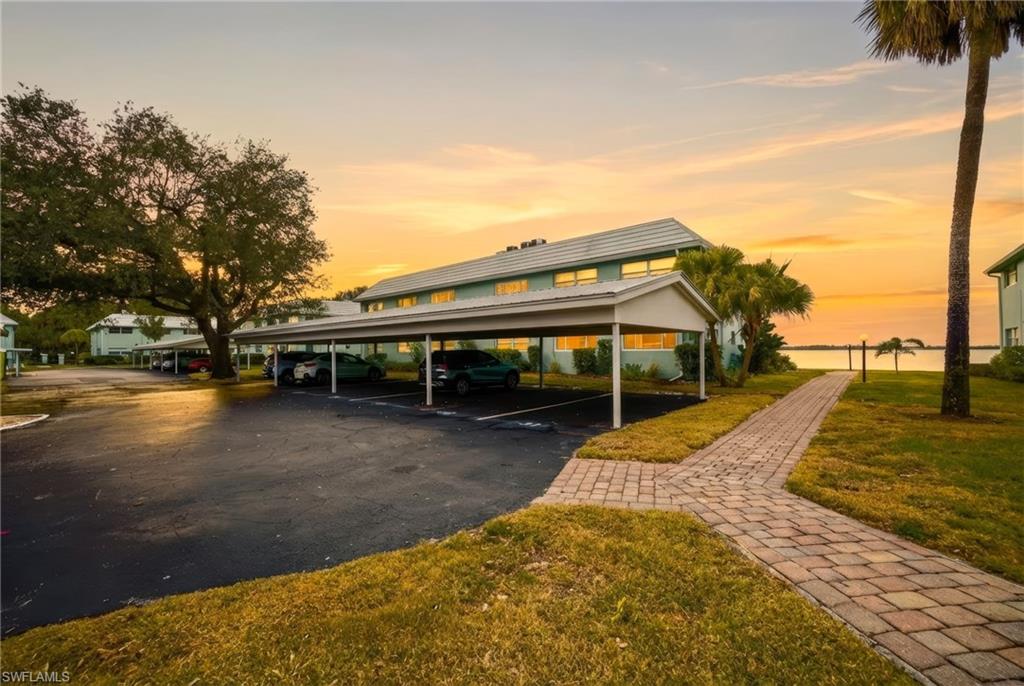 3225 E Riverside DR 31C photo 26
