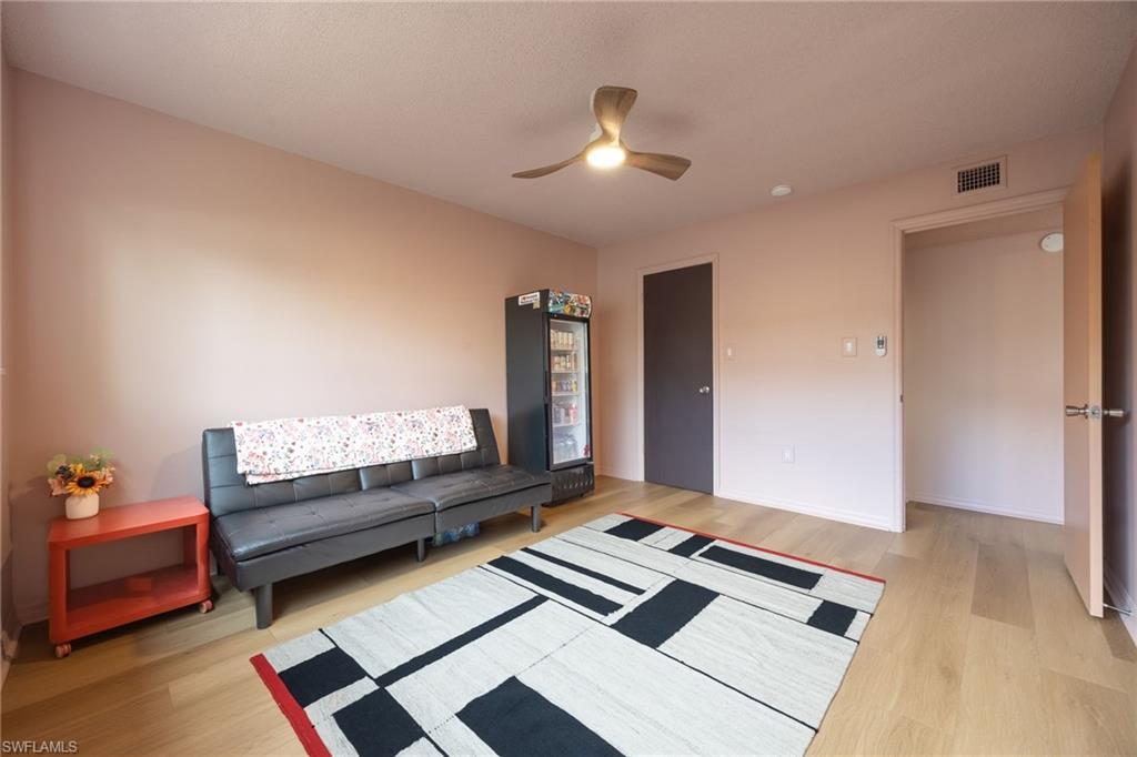 3225 E Riverside DR 31C photo 14