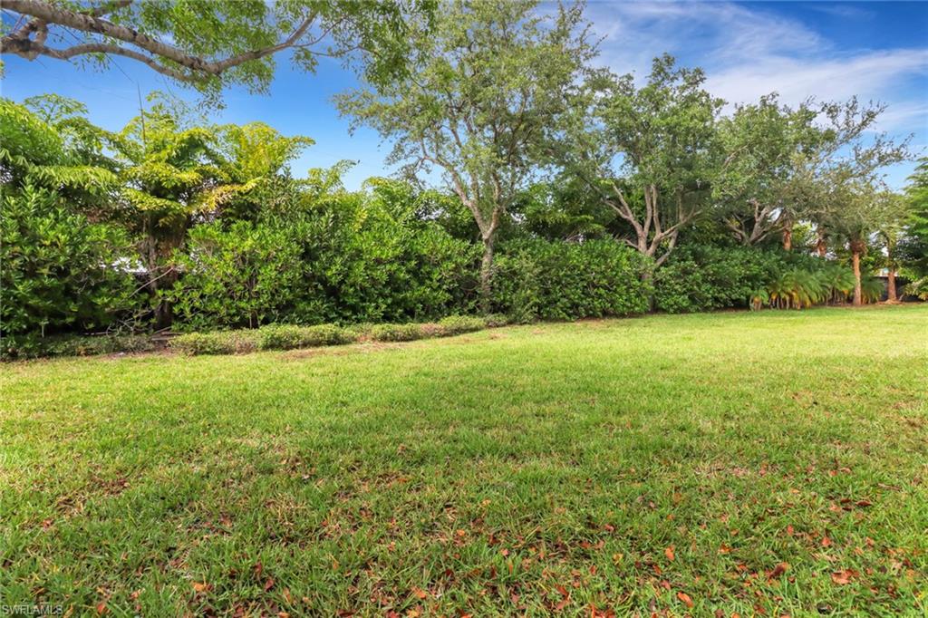 8189 Pacific Beach DR photo 23