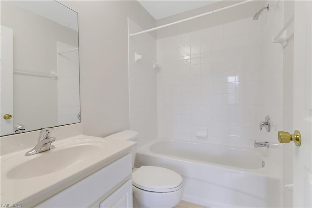8189 Pacific Beach DR photo 15