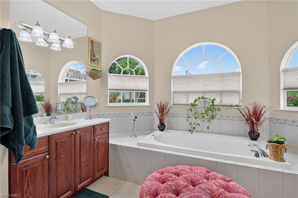 24908 Fairwinds LN photo 30