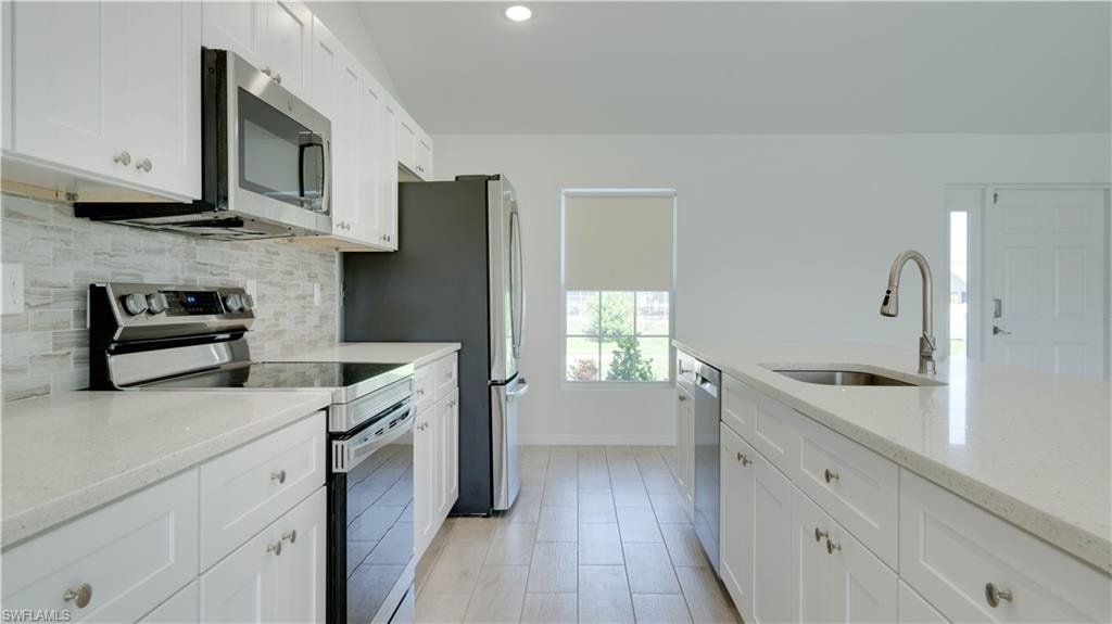Kitchen with tons of cabinet space