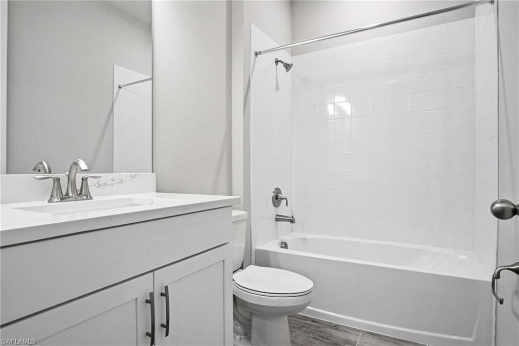 4596 Arboretum CIR 202 photo 27