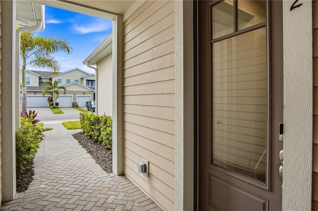 4596 Arboretum CIR 202 photo 32