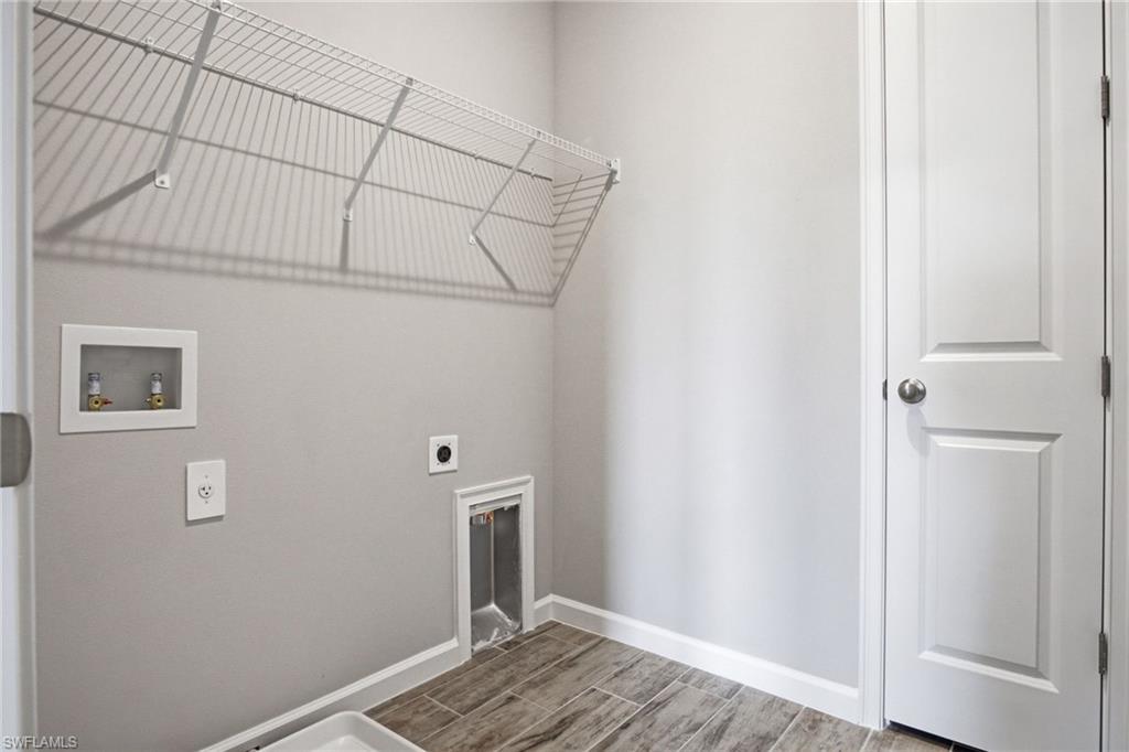 4596 Arboretum CIR 202 photo 29