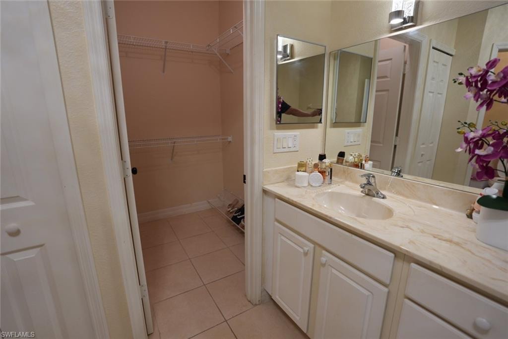 219 Columbus AVE photo 19