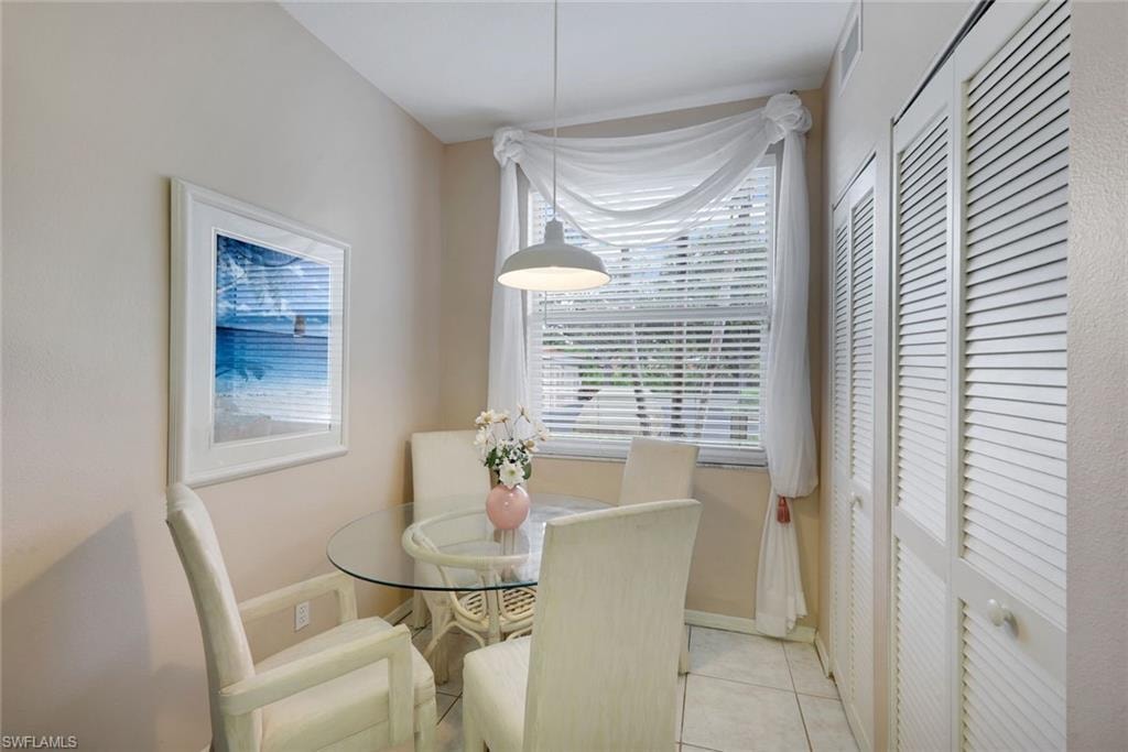 6384 Huntington Lakes CIR 103 photo 11