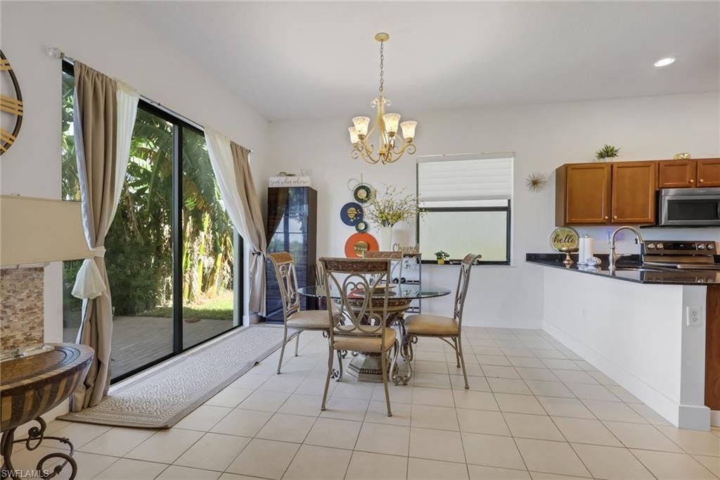 5289 Beckton RD photo 8