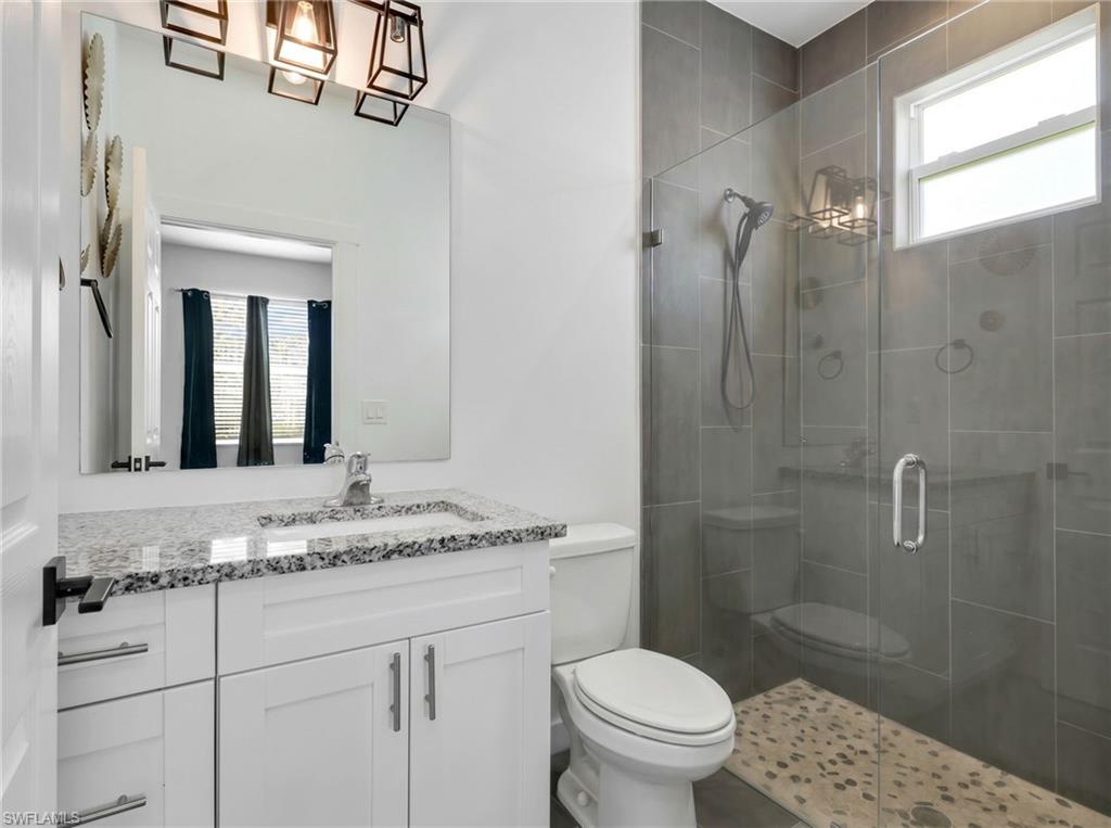 2224-2226 Kenneth AVE S photo 7