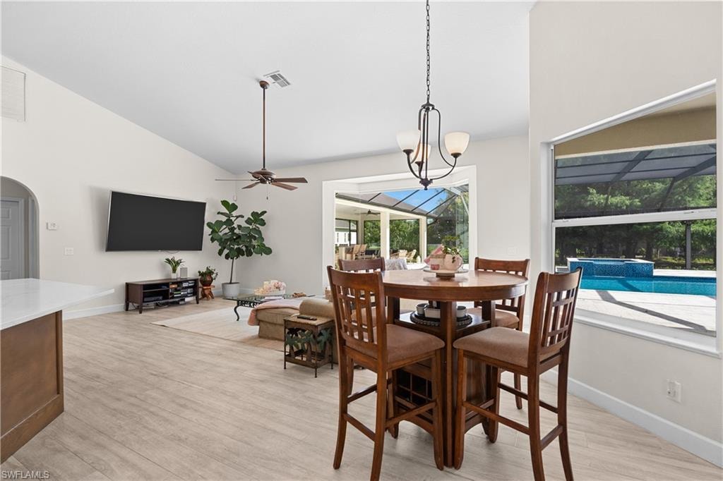 6521 Livingston Woods LN photo 9