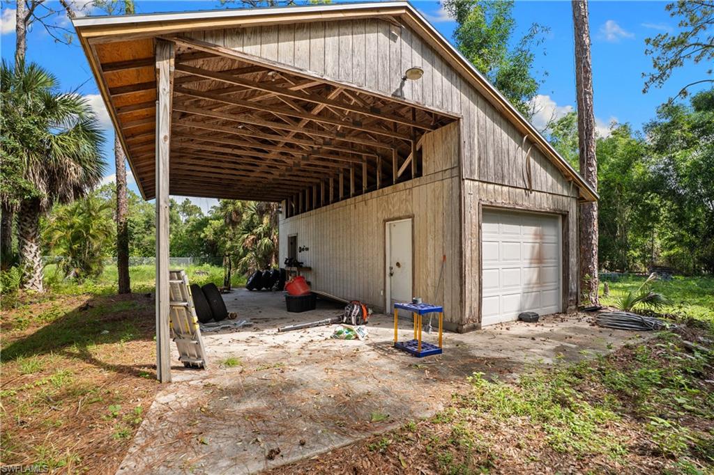 6521 Livingston Woods LN photo 39