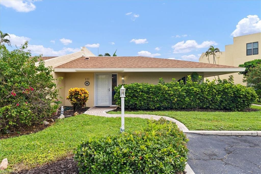 925 Palm View DR 111