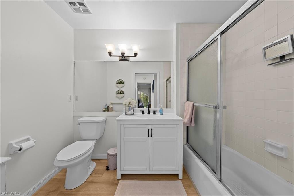 925 Palm View DR 111 photo 16