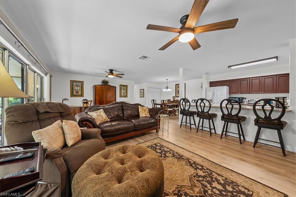 925 Palm View DR 111 photo 7