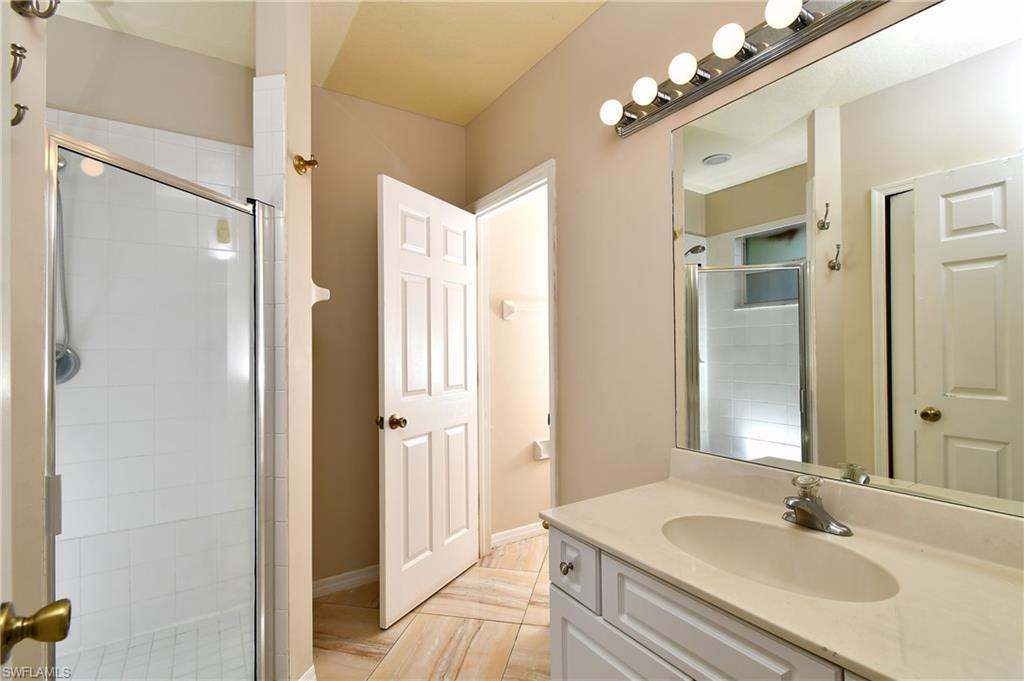 1708 Hibiscus AVE photo 9