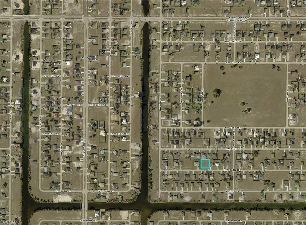 Aerial Map. Displaying the property within its geographic context and surrounding infrastructure