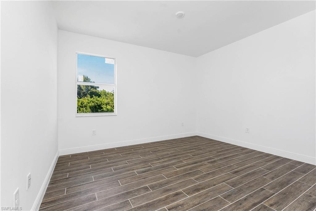 14135 Appleton BLVD photo 12