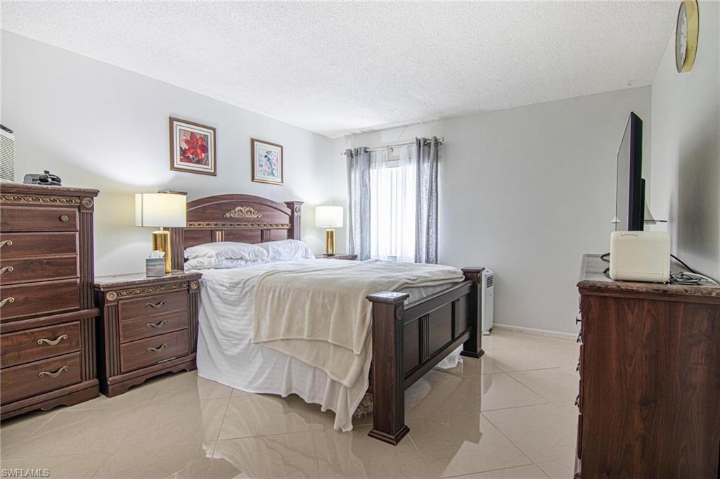 2366 E Mall DR 414 photo 8
