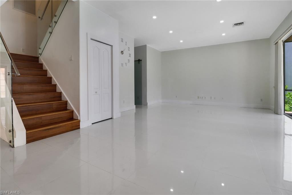 8271 Laurel Lakes WAY photo 12