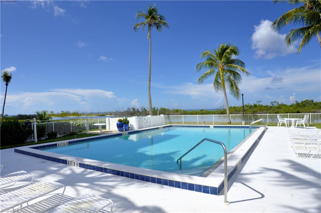 7000 Estero BLVD 603 photo 40