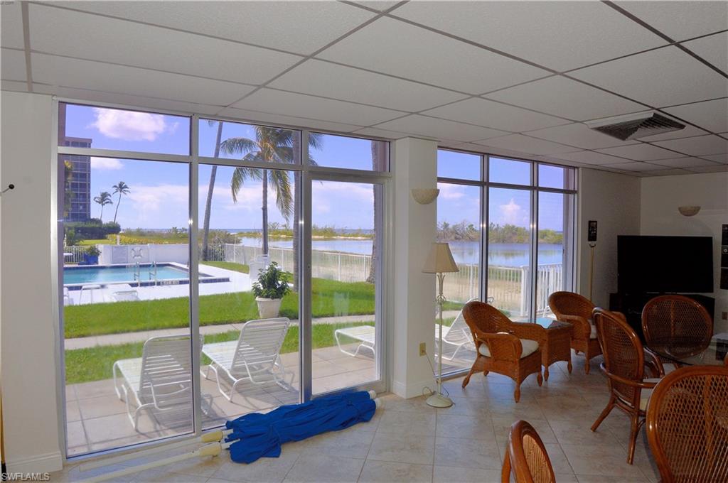 7000 Estero BLVD 603 photo 38