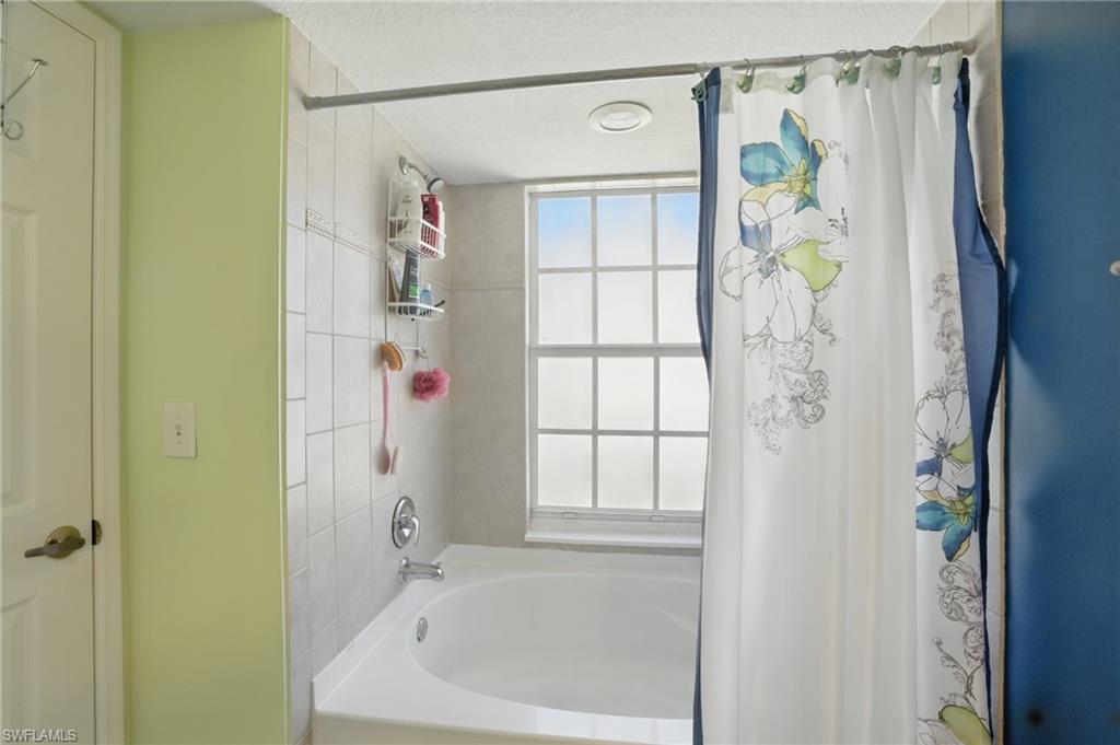4121 Residence DR 324 photo 17