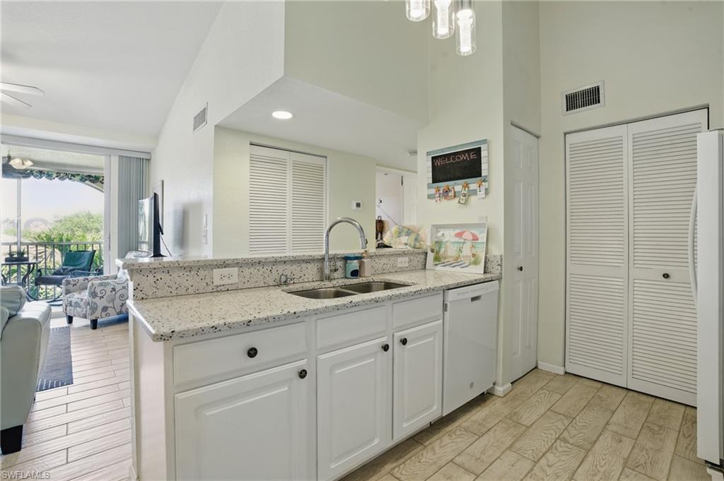 4121 Residence DR 324