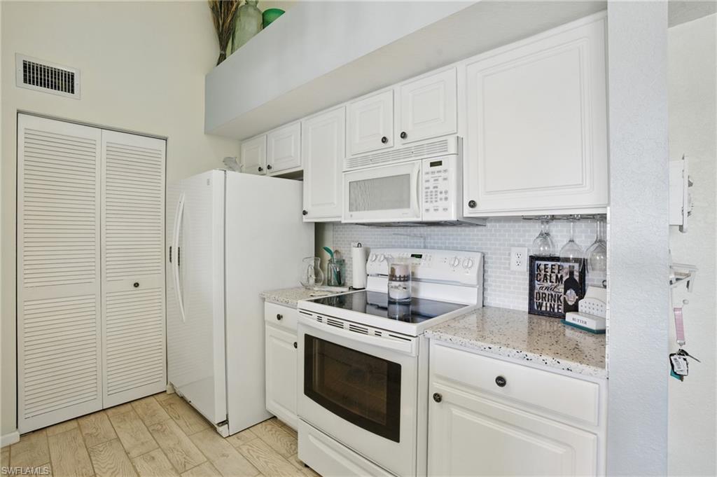 4121 Residence DR 324 photo 8