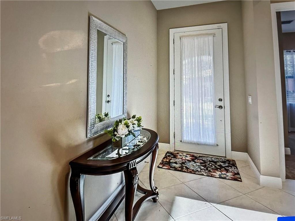 12690 Fairington WAY photo 6