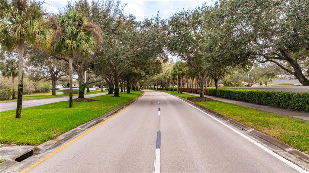 Gateway Treelined Streets