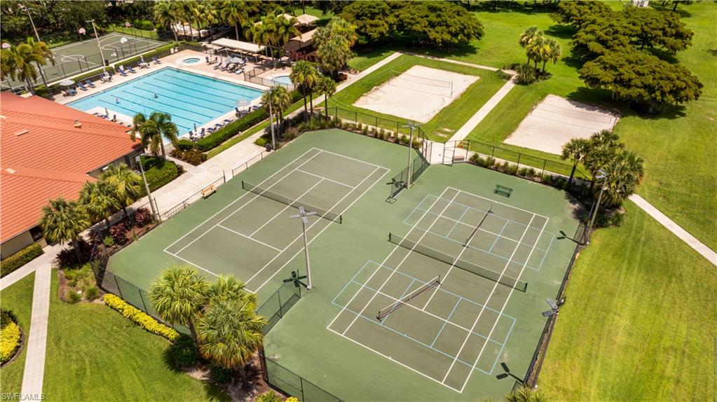 Stoneybrook tennis Courts