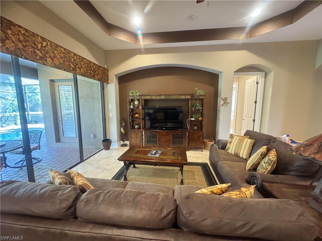 11848 Rosalinda CT photo 12