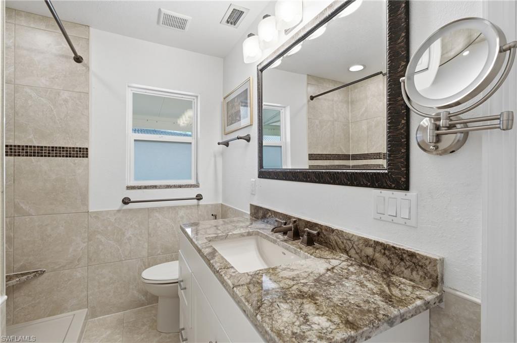 4933 Triton CT W photo 27