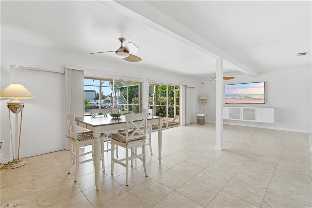 4933 Triton CT W photo 10